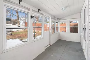 17 Argyle St, Lake Peekskill, NY 10537 - Photo 4