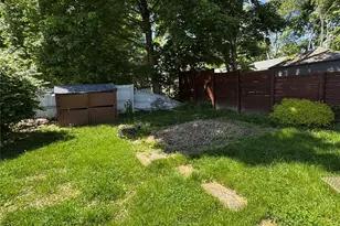 17 Argyle St, Lake Peekskill, NY 10537 - Photo 10