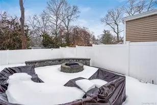 6 Stimson Pl, Huntington, NY 11743 - Photo 28