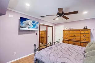 6 Stimson Pl, Huntington, NY 11743 - Photo 18