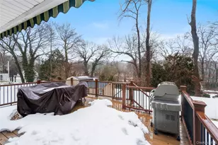 6 Stimson Pl, Huntington, NY 11743 - Photo 32