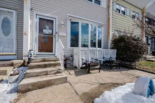 512 Prentiss Ave, Bronx, NY 10465 - Photo 2