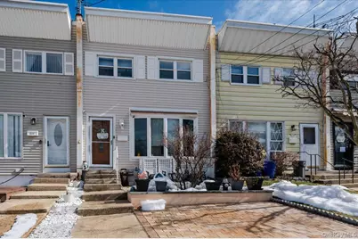 512 Prentiss Avenue, Bronx, NY 10465 - Photo 1