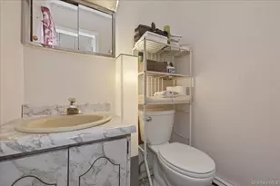 135-14 220th St, Springfield Gardens, NY 11413 - Photo 8