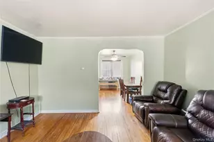 110-07 172nd St, Jamaica, NY 11433 - Photo 4