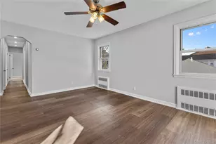 840 E Broadway, Long Beach, NY 11561 - Photo 10