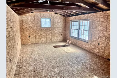 87 W Peenpack Trail, Sparrow Bush, NY 12780 - Photo 26