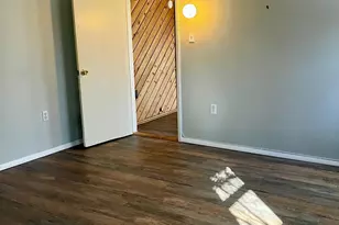 87 W Peenpack Trail, Sparrow Bush, NY 12780 - Photo 14