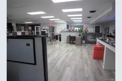 11 Quassaick Avenue, New Windsor, NY 12553 - Photo 10