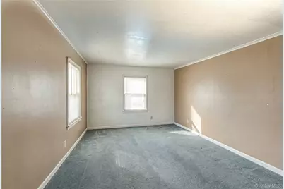 3 Brook Lane, Levittown, NY 11756 - Photo 12