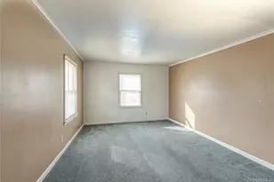 3 Brook Ln, Levittown, NY 11756 - Photo 12