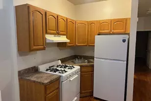 140-37 Charles Ln, Springfield Gardens, NY 11413 - Photo 14