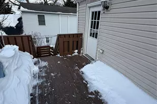 712 7th St, West Babylon, NY 11704 - Photo 2