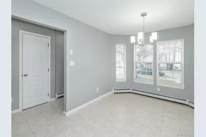 78B Ashwood Road, Port Washington, NY 11050 - Photo 14