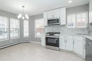 78 B Ashwood Rd, Port Washington, NY 11050 - Photo 12