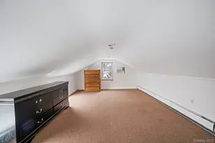 723 W Main St, Riverhead, NY 11901 - Photo 10