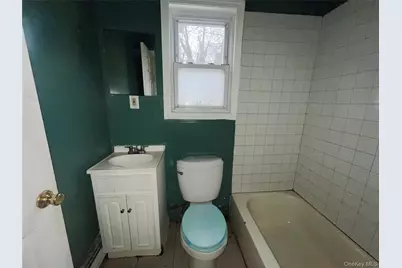 13533 234th Place, Rosedale, NY 11422 - Photo 10