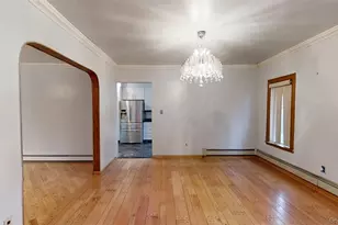 217 Lincoln Ave, Rockville Centre, NY 11570 - Photo 4