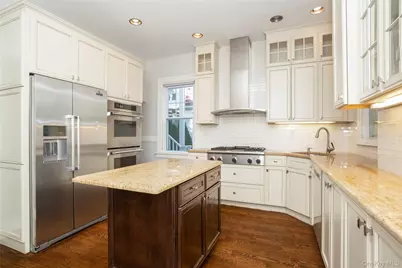 309 Milbank Avenue #1, Greenwich, CT 06830 - Photo 12