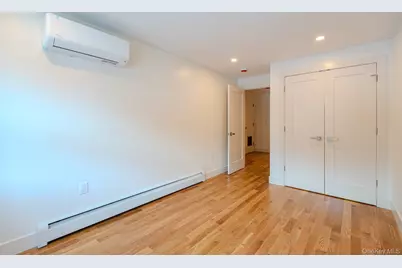 982 E 106th Street, Brooklyn, NY 11236 - Photo 16