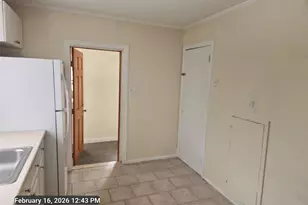 118 Oak Ave, Shirley, NY 11967 - Photo 2