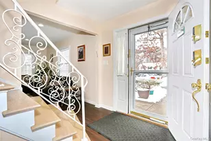 277 Saddle River Rd, Airmont, NY 10952 - Photo 4