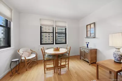 510 Kappock Street #3B, Bronx, NY 10463 - Photo 2