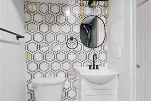 633 7th St, West Babylon, NY 11704 - Photo 22