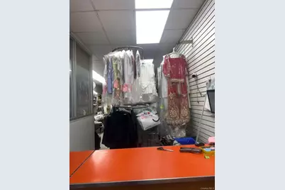 [Address not provided], Jamaica, NY 11435 - Photo 4