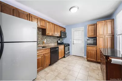 7 Cambridge Avenue, Bethpage, NY 11714 - Photo 10