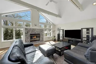 32 Penny Ln, Scarsdale, NY 10583 - Photo 12