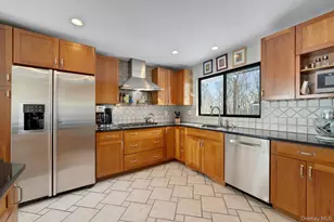 32 Penny Ln, Scarsdale, NY 10583 - Photo 8