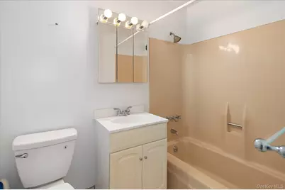 25 Stewart Place #716, Mount Kisco, NY 10549 - Photo 22