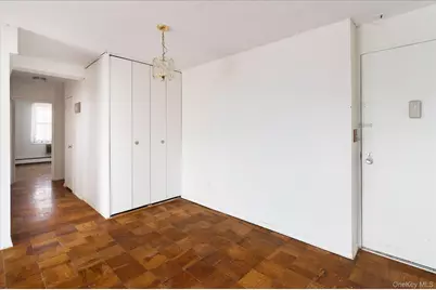 25 Stewart Place #716, Mount Kisco, NY 10549 - Photo 8