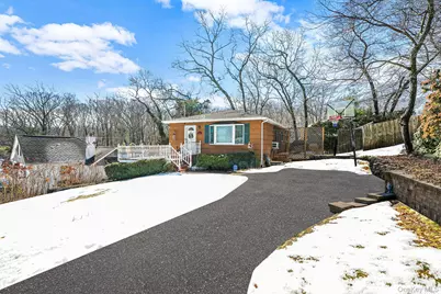 6 Hillside Road, Sound Beach, NY 11789 - Photo 6