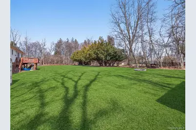 8 Hampton Road, Airmont, NY 10901 - Photo 34