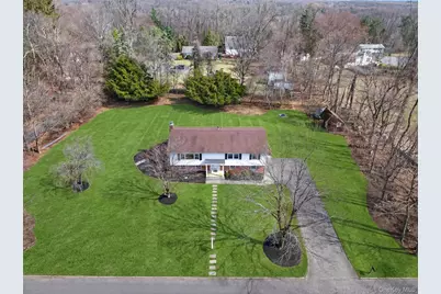 8 Hampton Road, Airmont, NY 10901 - Photo 1