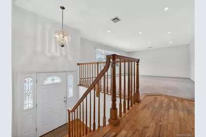 8 Hampton Road, Airmont, NY 10901 - Photo 10