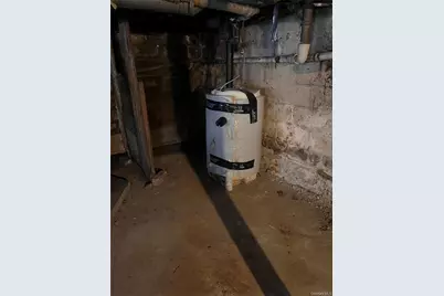 206 Lakeview Road, Wappingers Falls, NY 12590 - Photo 12