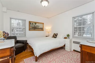 9 Holland Place, Hartsdale, NY 10530 - Photo 14