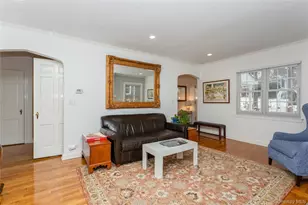 9 Holland Pl, Hartsdale, NY 10530 - Photo 10