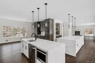 120 Peninsula Dr, Port Jefferson, NY 11777 - Photo 12