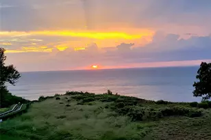 312 Fox Hill Dr, Calverton, NY 11933 - Photo 2