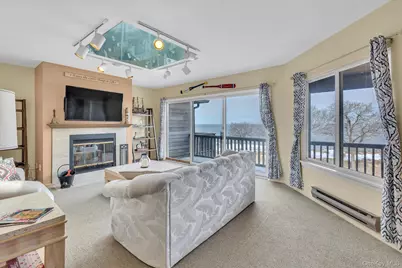 312 Fox Hill Drive, Calverton, NY 11933 - Photo 4