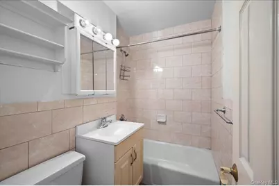21 Fairview Avenue #315, Tuckahoe, NY 10707 - Photo 8