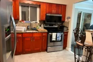 82 Clark St, West Babylon, NY 11704 - Photo 2