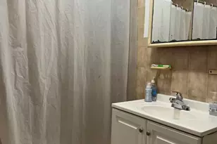 60-59 69th St, Maspeth, NY 11378 - Photo 16