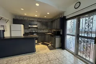 60-59 69th St, Maspeth, NY 11378 - Photo 14