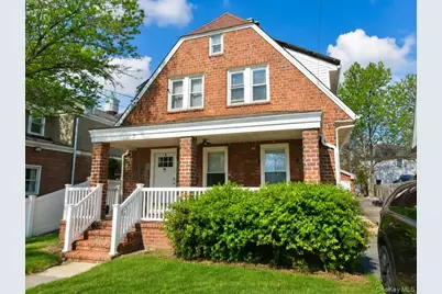 7 Bernhard Street, Hempstead, NY 11550 - Photo 2