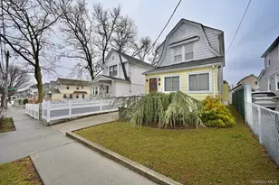88-48 213th St, Queens Village, NY 11427 - Photo 4